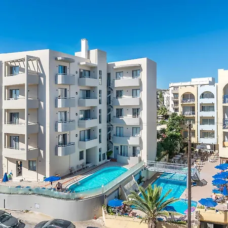 Otel Lefkoniko & Icarus Apts Resmo